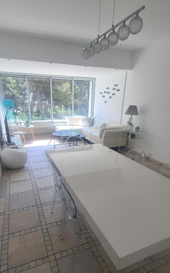 Superbe Appartement Dans Cadre D'Exception - Piscine, Plage Et Tennis Prive 邦多勒 外观 照片