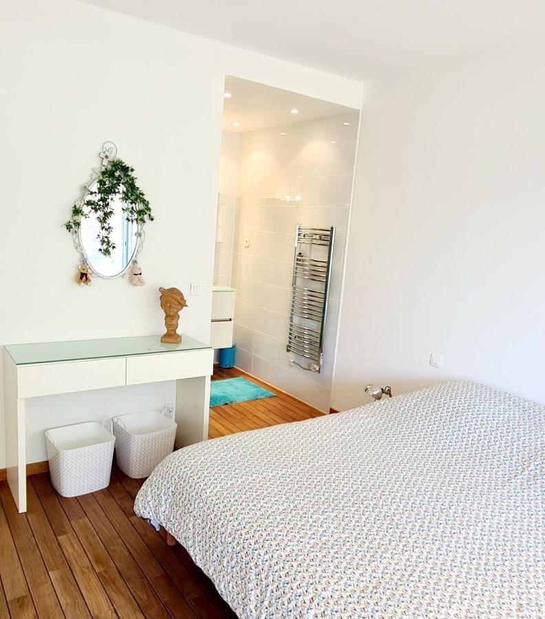Superbe Appartement Dans Cadre D'Exception - Piscine, Plage Et Tennis Prive 邦多勒 外观 照片